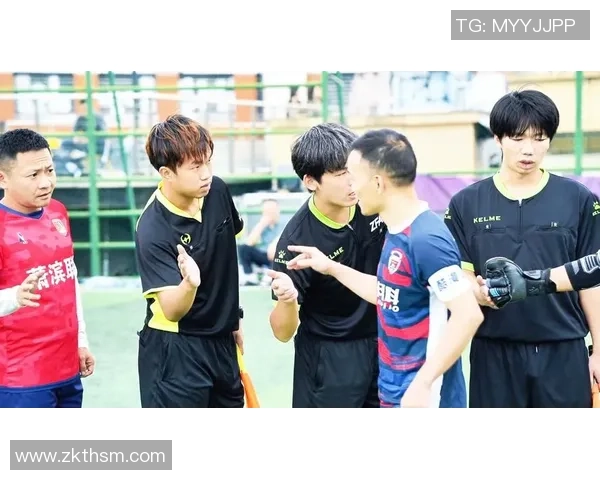 足球明星合照趣味玩法揭秘如何与偶像一起留住精彩瞬间 足球明星合照趣味玩法揭秘如何与偶像一起留住精彩瞬间